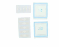 Carpoint EHBO Koffer Set Toerist - 21-delig -Buiten Kamperen 1425 1900 carpoint ehbo koffer set toerist 21 delig 2