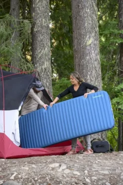 Therm-A-Rest MondoKing 3D 11.0 XW XL Zelfopblazende Slaapmat -Buiten Kamperen 1900 1267 2022 cascade summer carcamp washington rinckenberger 4443