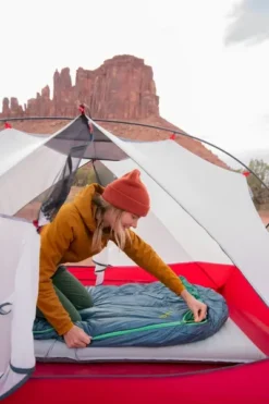 Therm-A-Rest Saros 32 L Mummymodel Slaapzak 13 Therm-A-Rest Saros 32 L Mummymodel Slaapzak -Buiten Kamperen 1900 1267 2022 thermarest desertcamping highsierras spence 0042 1