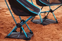 Helinox Chair Two Grondzeil - Zwart 15 Helinox Chair Two Grondzeil - Zwart -Buiten Kamperen 202303 cyan groundsheet 003 1