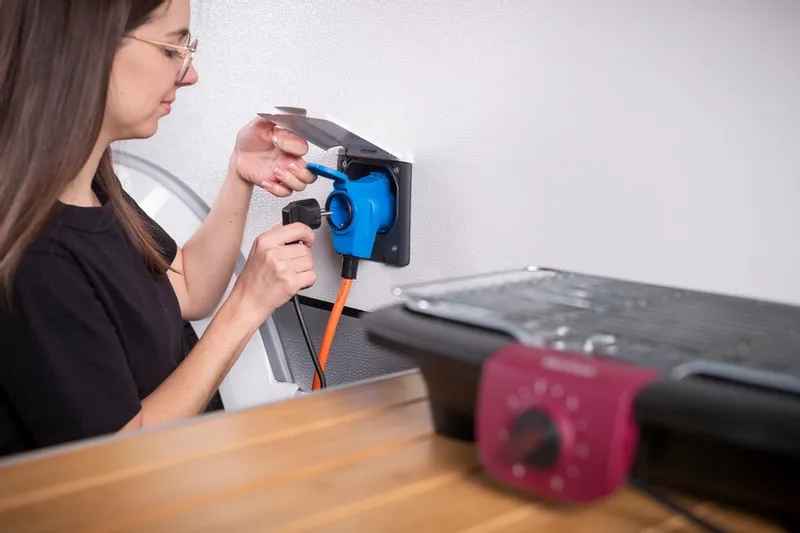 Brennenstuhl CEE Oranje Verlengkabel 25m 6 Brennenstuhl CEE Oranje Verlengkabel 25m - Afbeelding 4