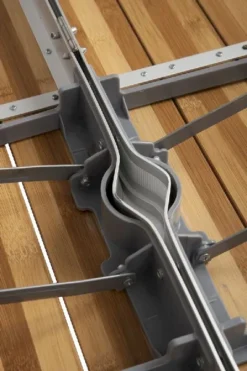 Bo-Camp 136 X 85 Inklapbare Picknicktafel - Bamboe 18 Bo-Camp 136 X 85 Inklapbare Picknicktafel - Bamboe -Buiten Kamperen 900 600 1404800 11