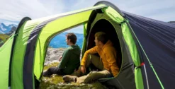 Coleman Laramie Blackout Tunneltent - 2 Persoons -Buiten Kamperen 972 1900 coleman laramie blackout tunneltent 2 persoons 3