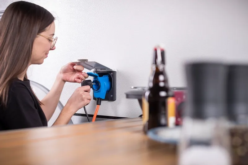 Brennenstuhl CEE Verloopkabel Met Hoekkoppeling 1,5 M 6 Brennenstuhl CEE Verloopkabel Met Hoekkoppeling 1,5 M - Afbeelding 4