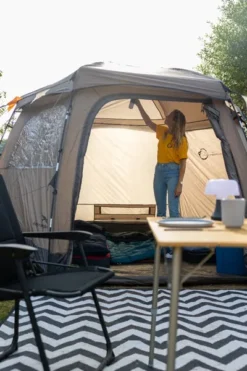 Easy Camp Moonlight Yurt 6 Familietent - 6 Persoons -Buiten Kamperen easy camp moonlight yurt 6 familietent 9